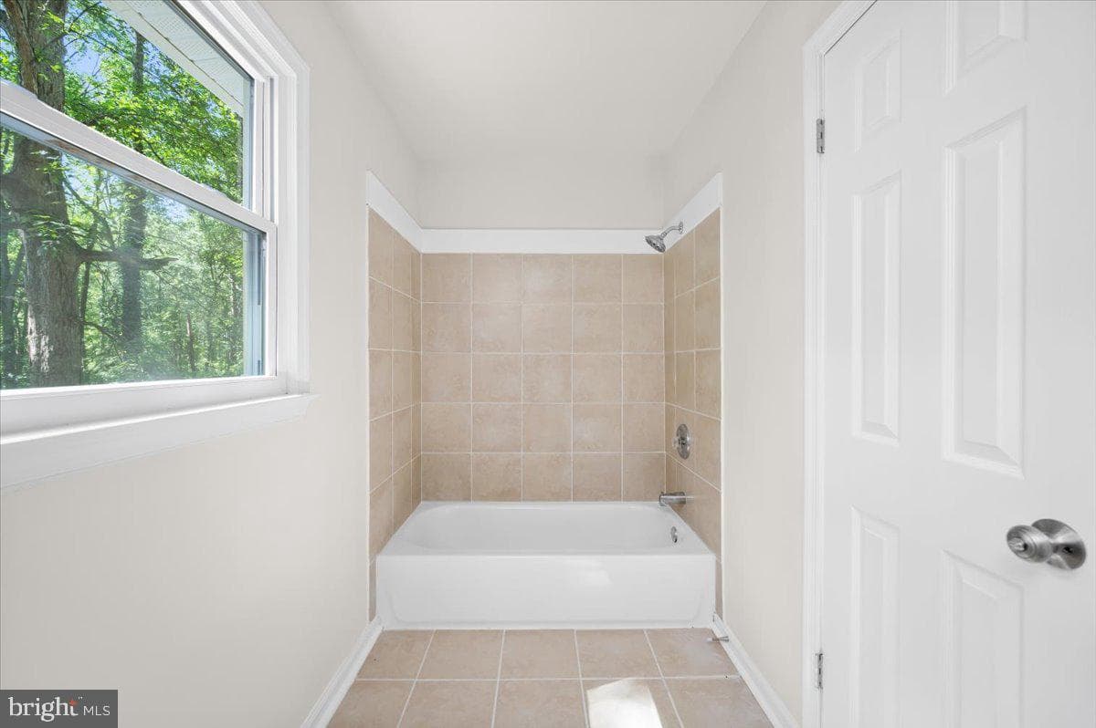 11816 Rutherford Drive photo 29