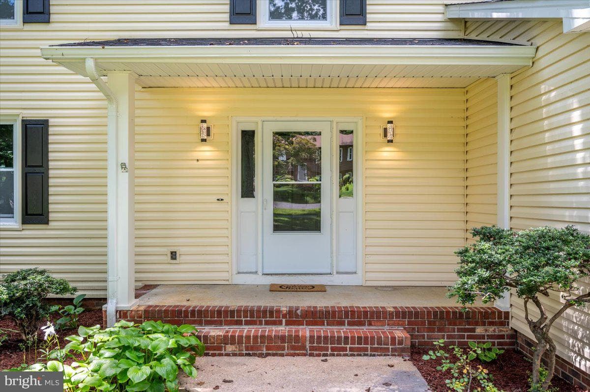 11816 Rutherford Drive photo 6