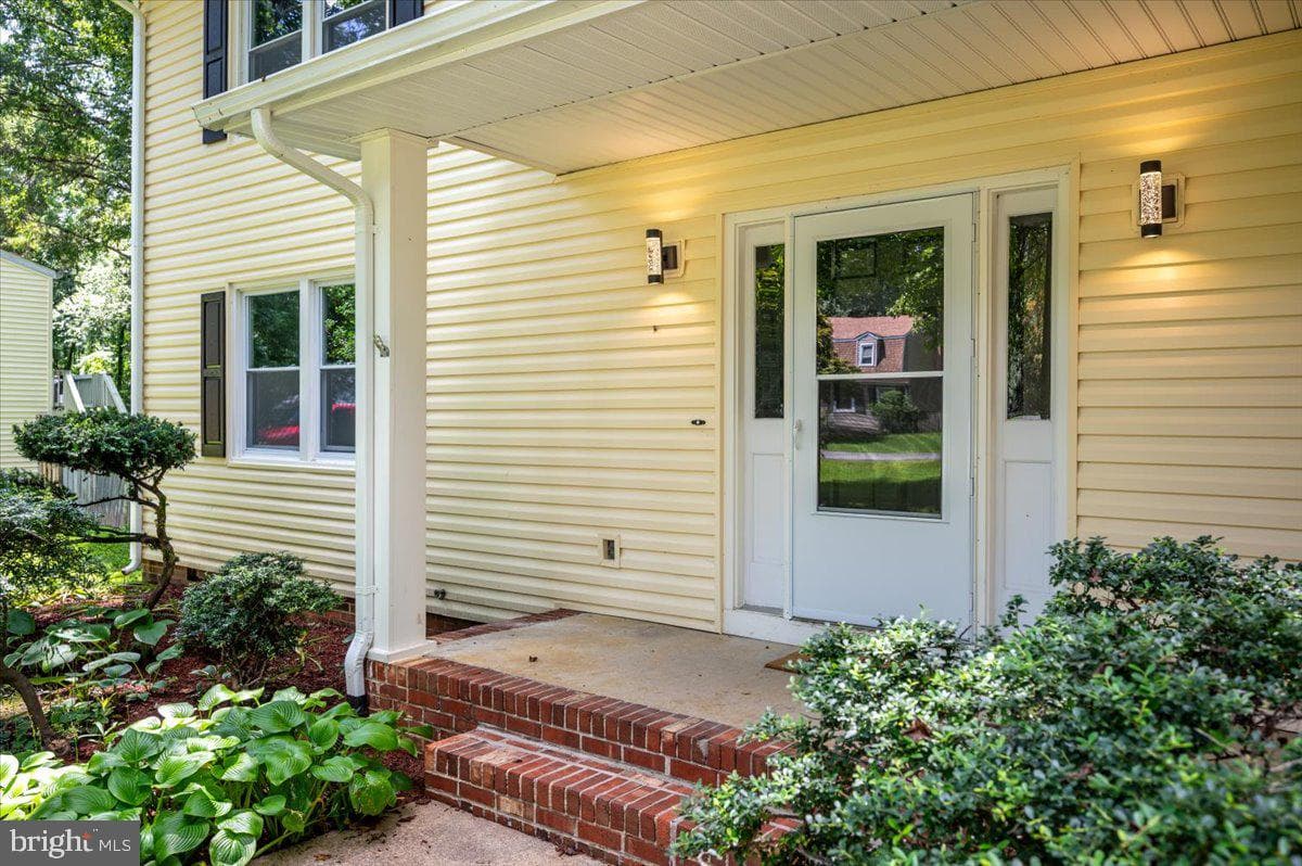 11816 Rutherford Drive photo 7