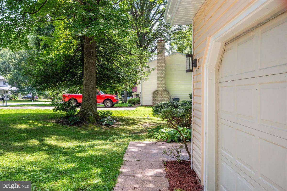 11816 Rutherford Drive photo 8