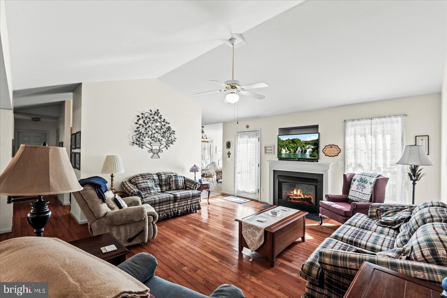 10415 Kings Cove Court photo 8