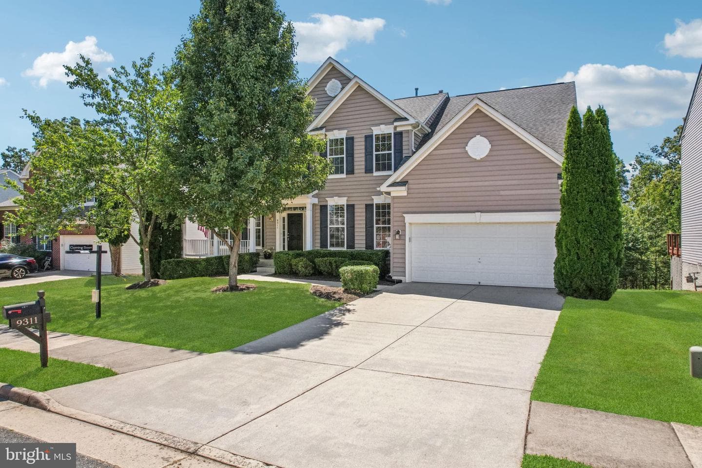 9311 Laurel Oak Drive photo 1