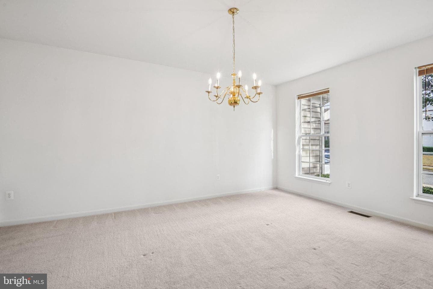 9311 Laurel Oak Drive photo 10