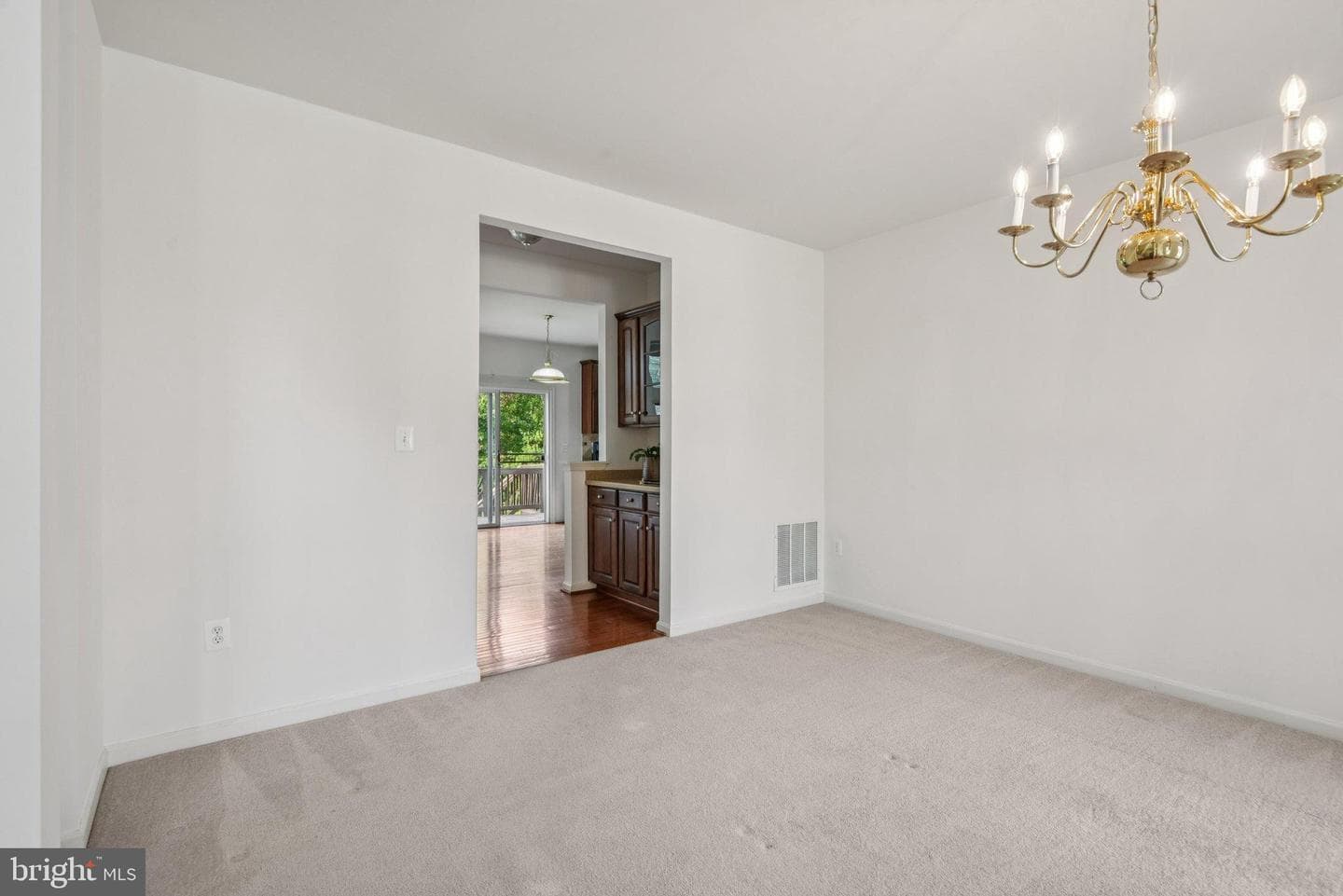 9311 Laurel Oak Drive photo 11