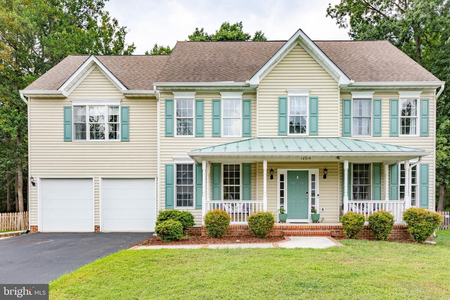 10314 Colechester Street photo 2