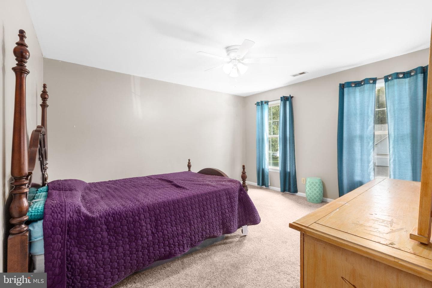 10314 Colechester Street photo 22