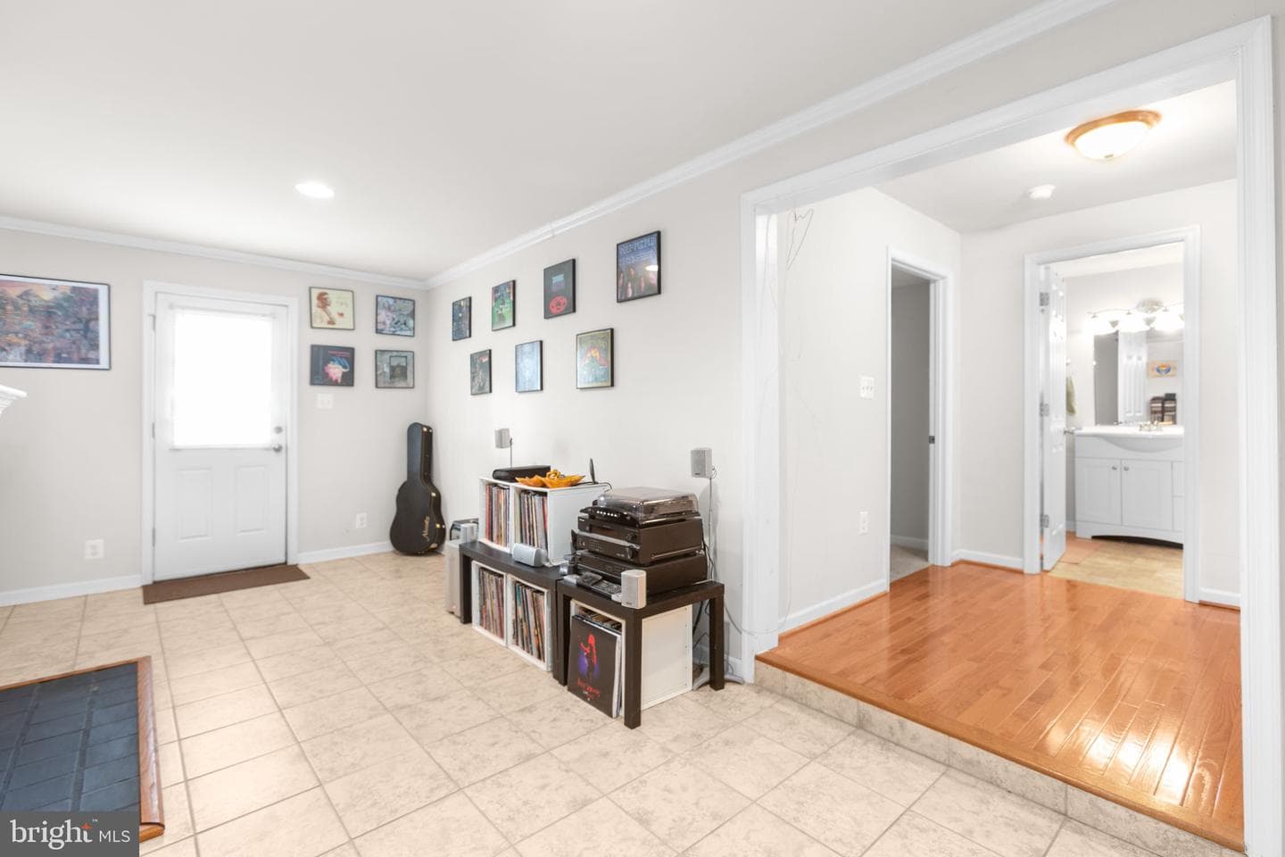 108 Pender Street photo 20