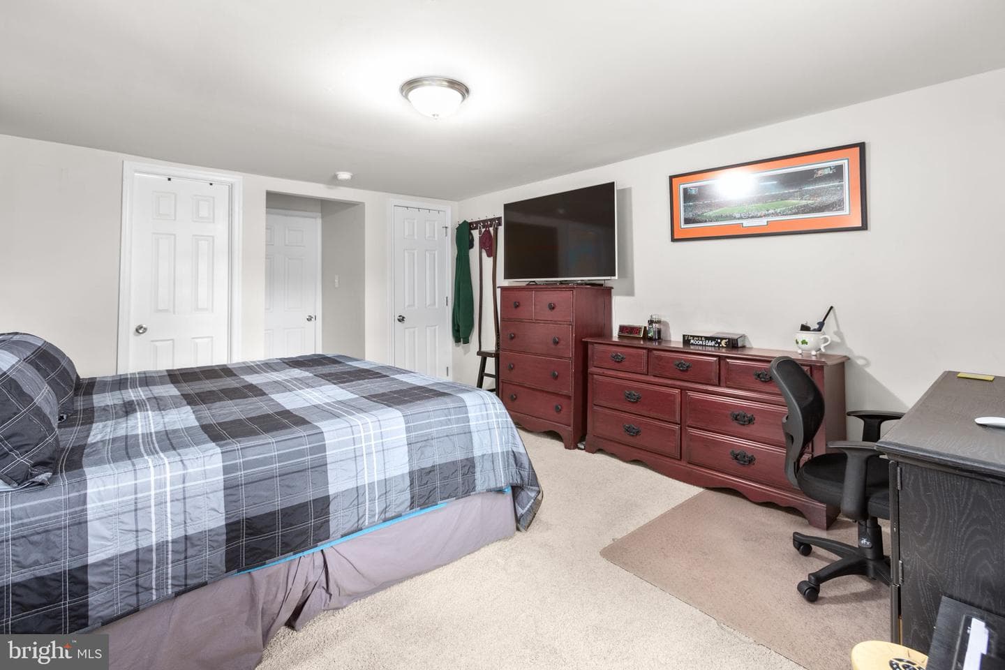 108 Pender Street photo 26