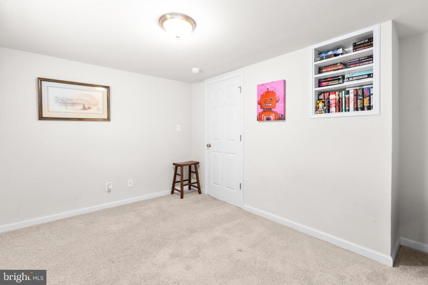 108 Pender Street photo 30