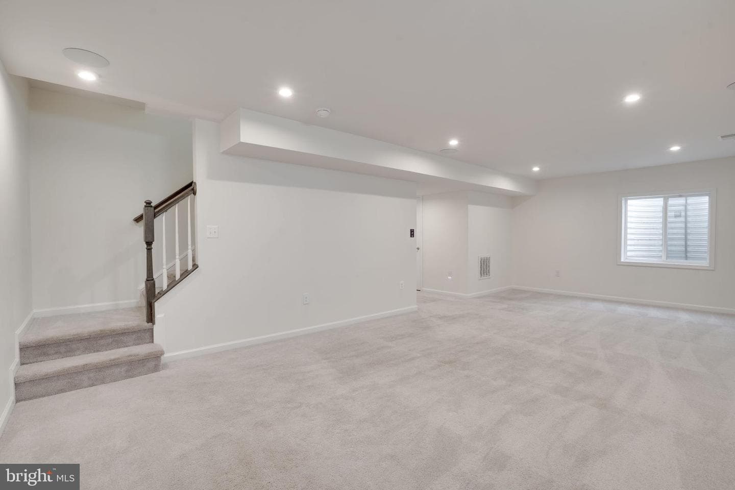 6501 Crittenden Lane photo 32