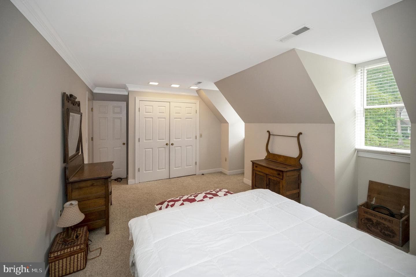 416 Whitecliff Drive photo 49