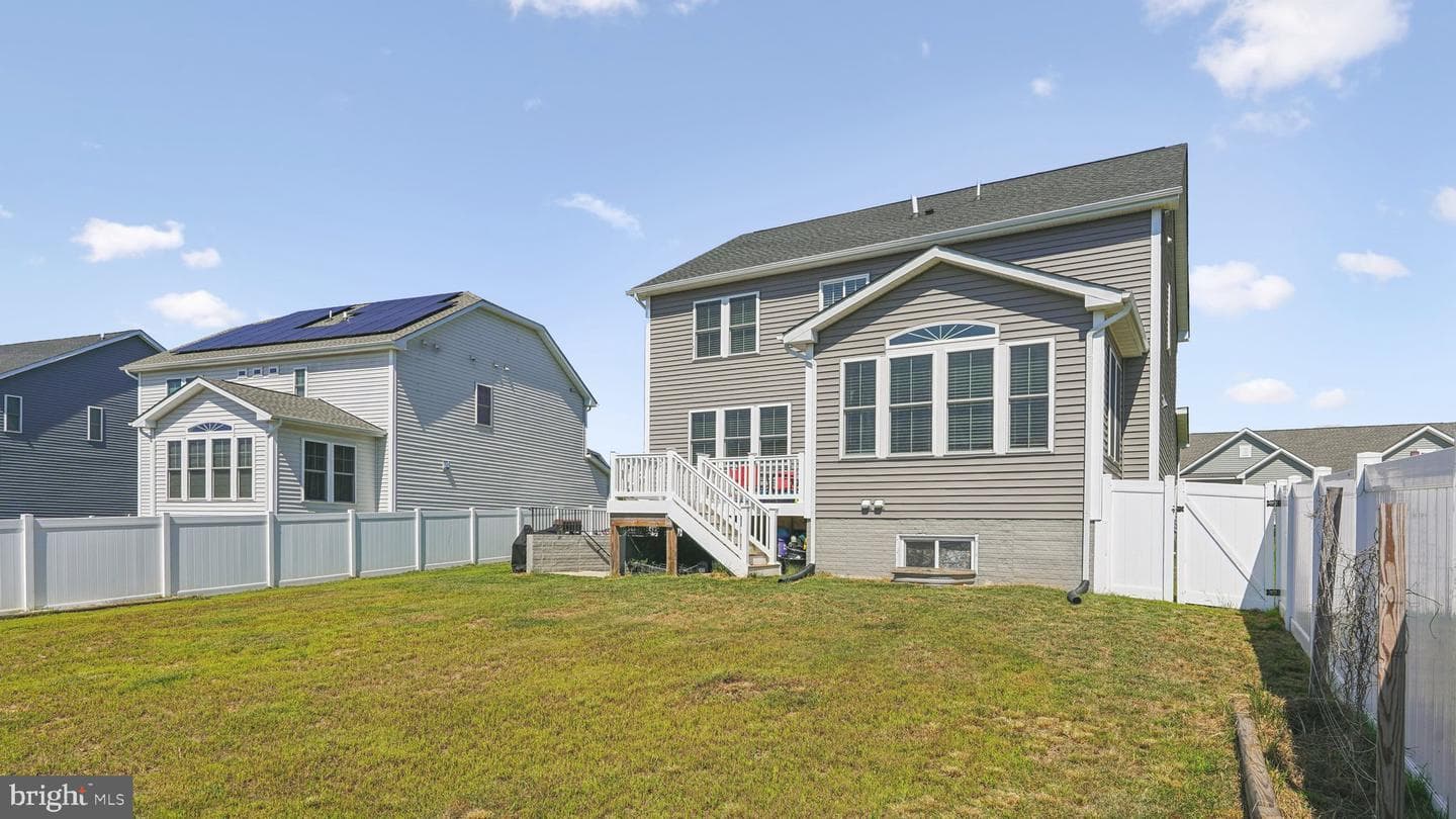 7704 Colburn Drive photo 36