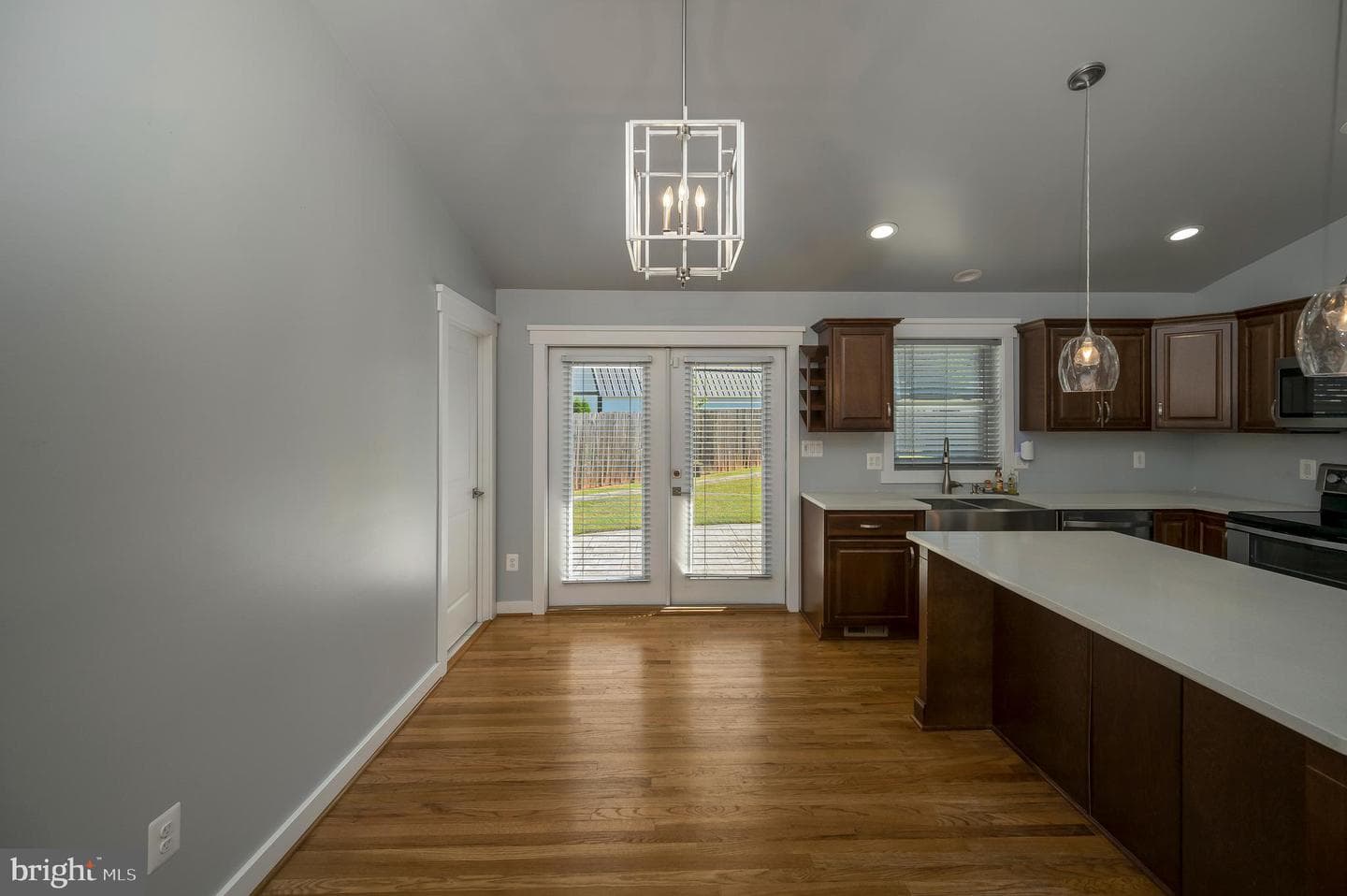 10906 Peach Tree Drive photo 10