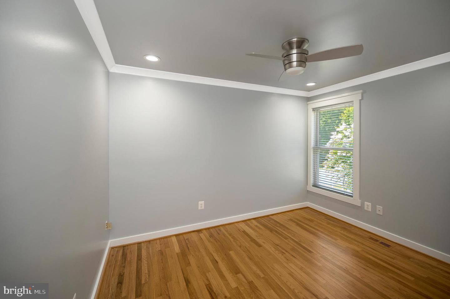 10906 Peach Tree Drive photo 25