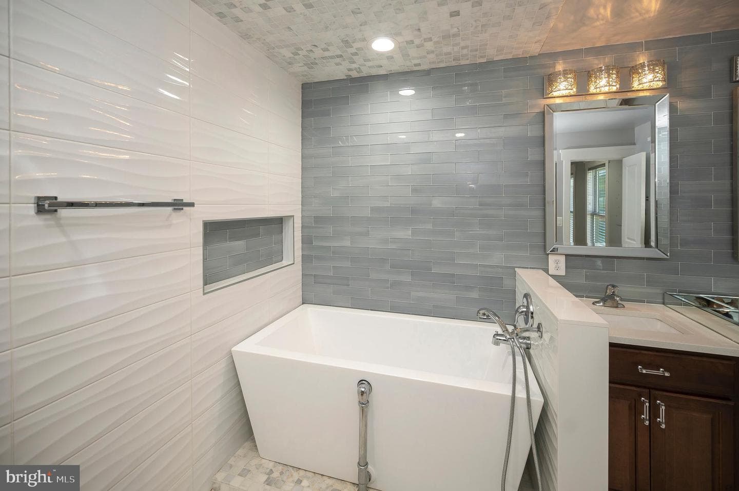10906 Peach Tree Drive photo 35