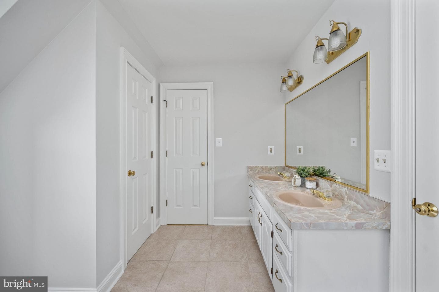 11733 Sawhill Boulevard photo 57