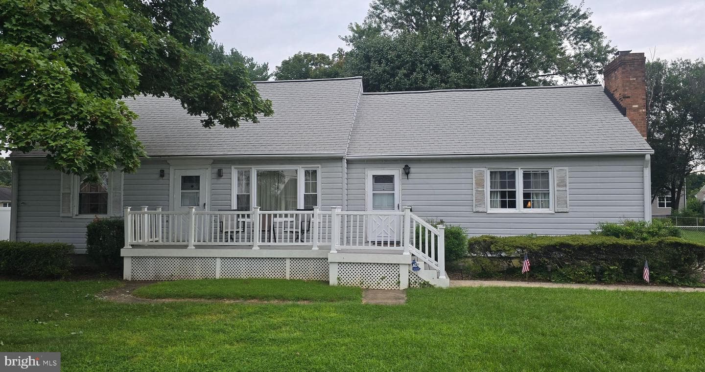 205 Hamilton Street photo 1