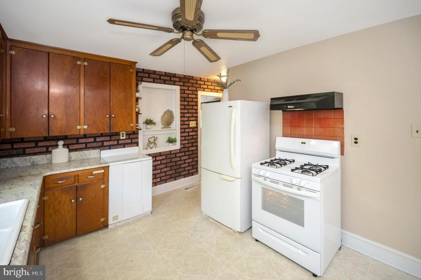 205 Hamilton Street photo 11