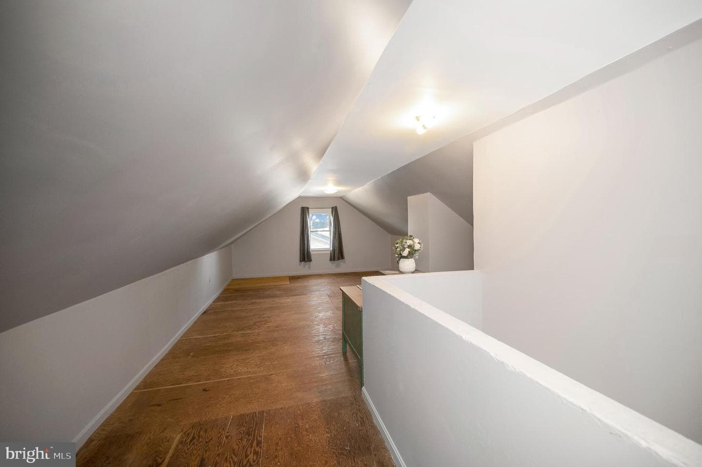 205 Hamilton Street photo 27