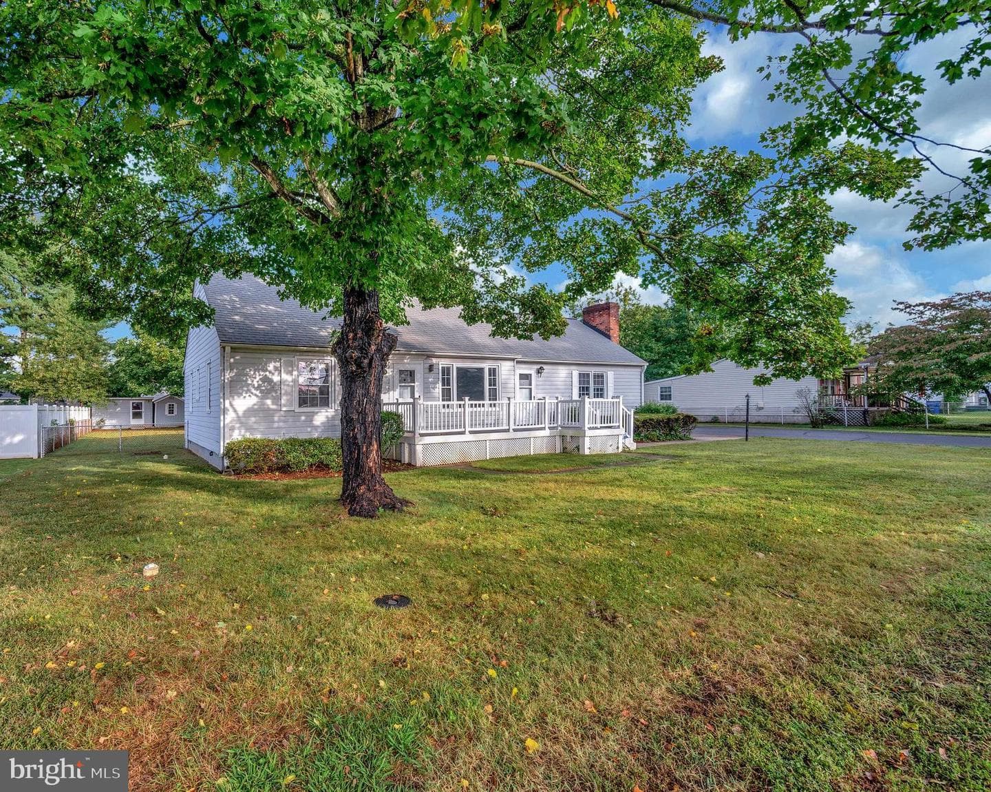 205 Hamilton Street photo 31