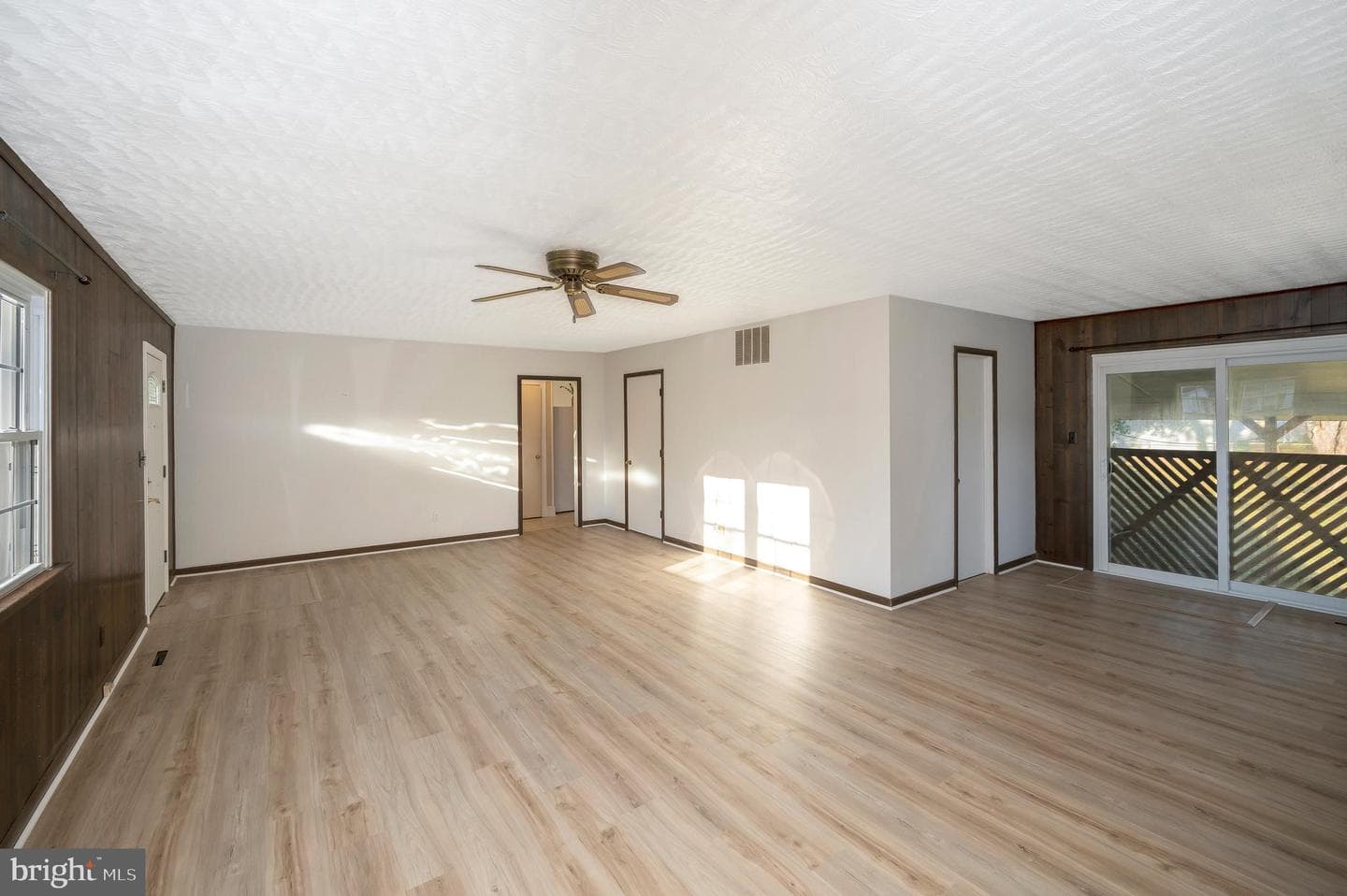 205 Hamilton Street photo 6