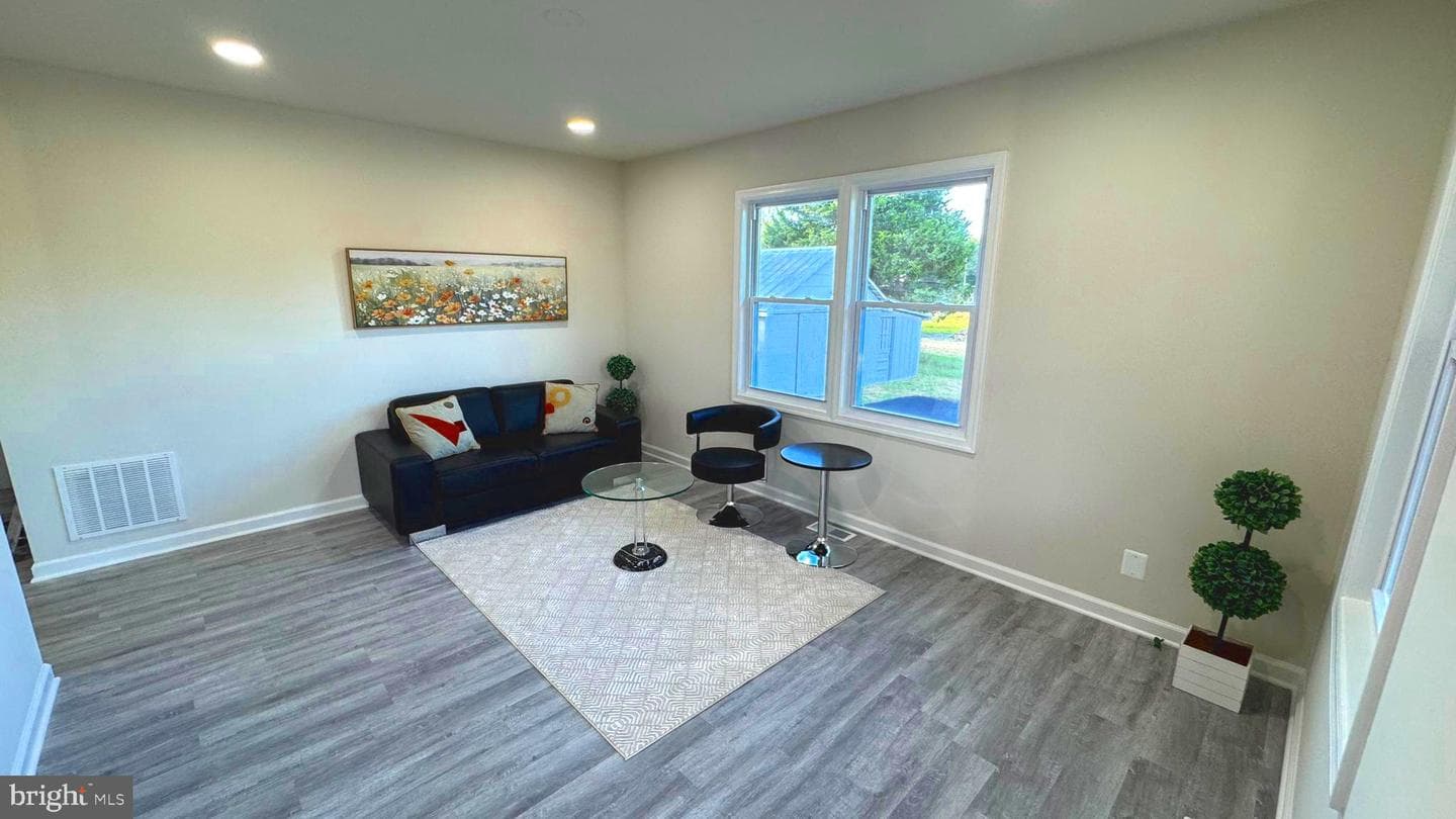 12114 Chewning Lane photo 2