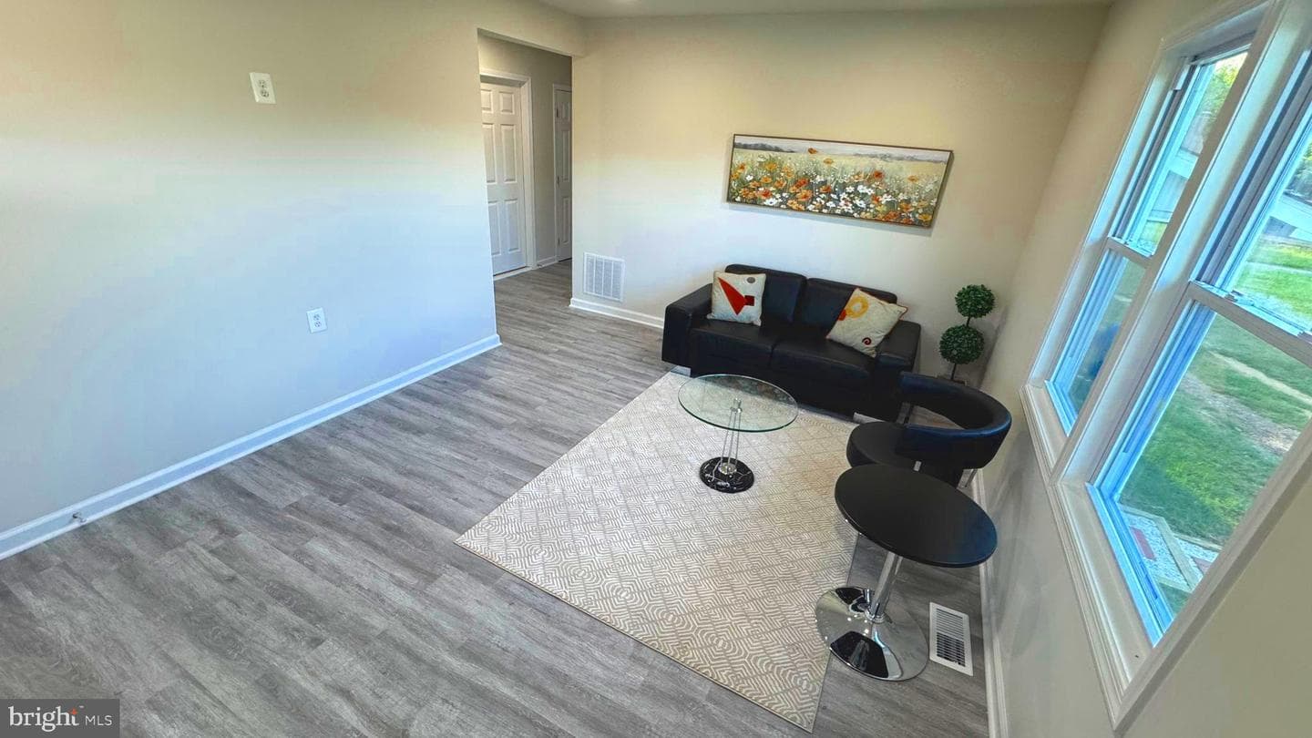 12114 Chewning Lane photo 3