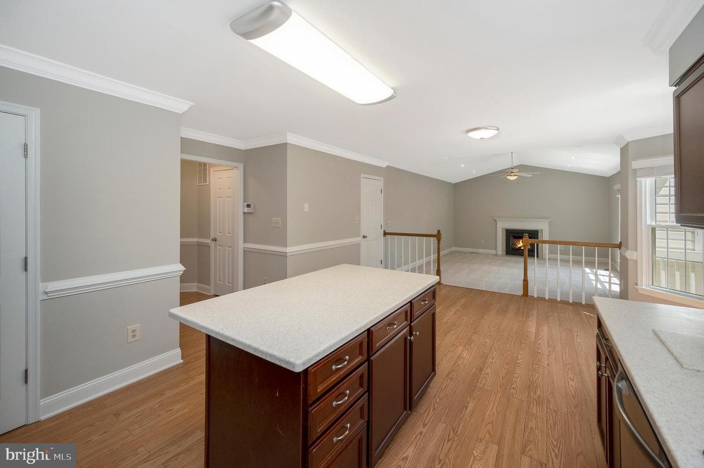 4310 Essex Court photo 27
