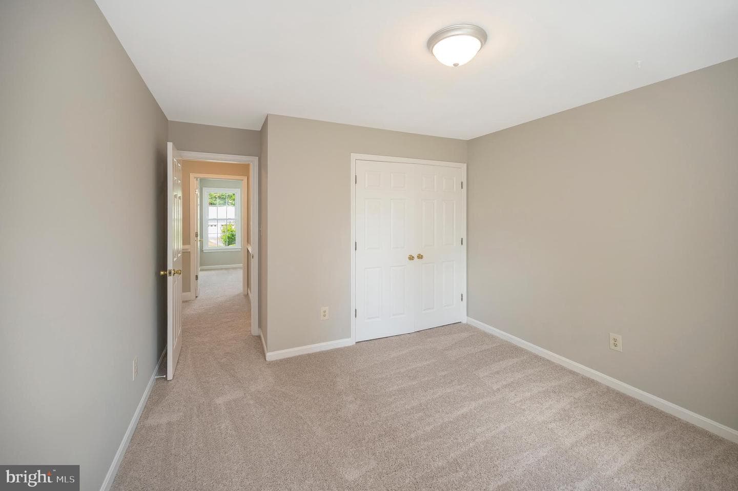 4310 Essex Court photo 42