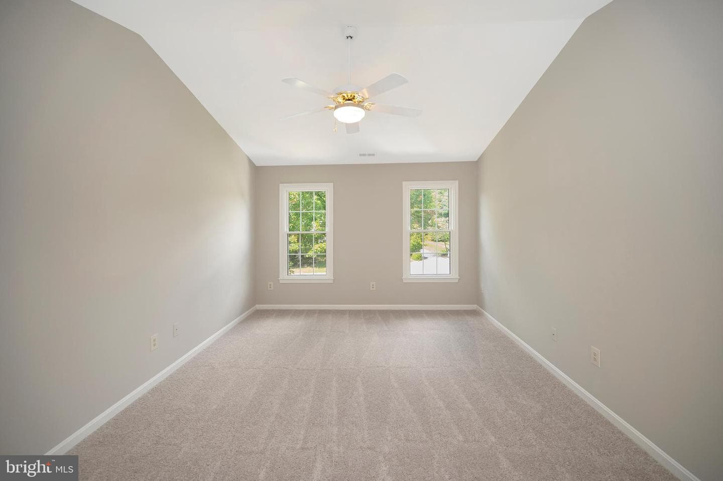 4310 Essex Court photo 47