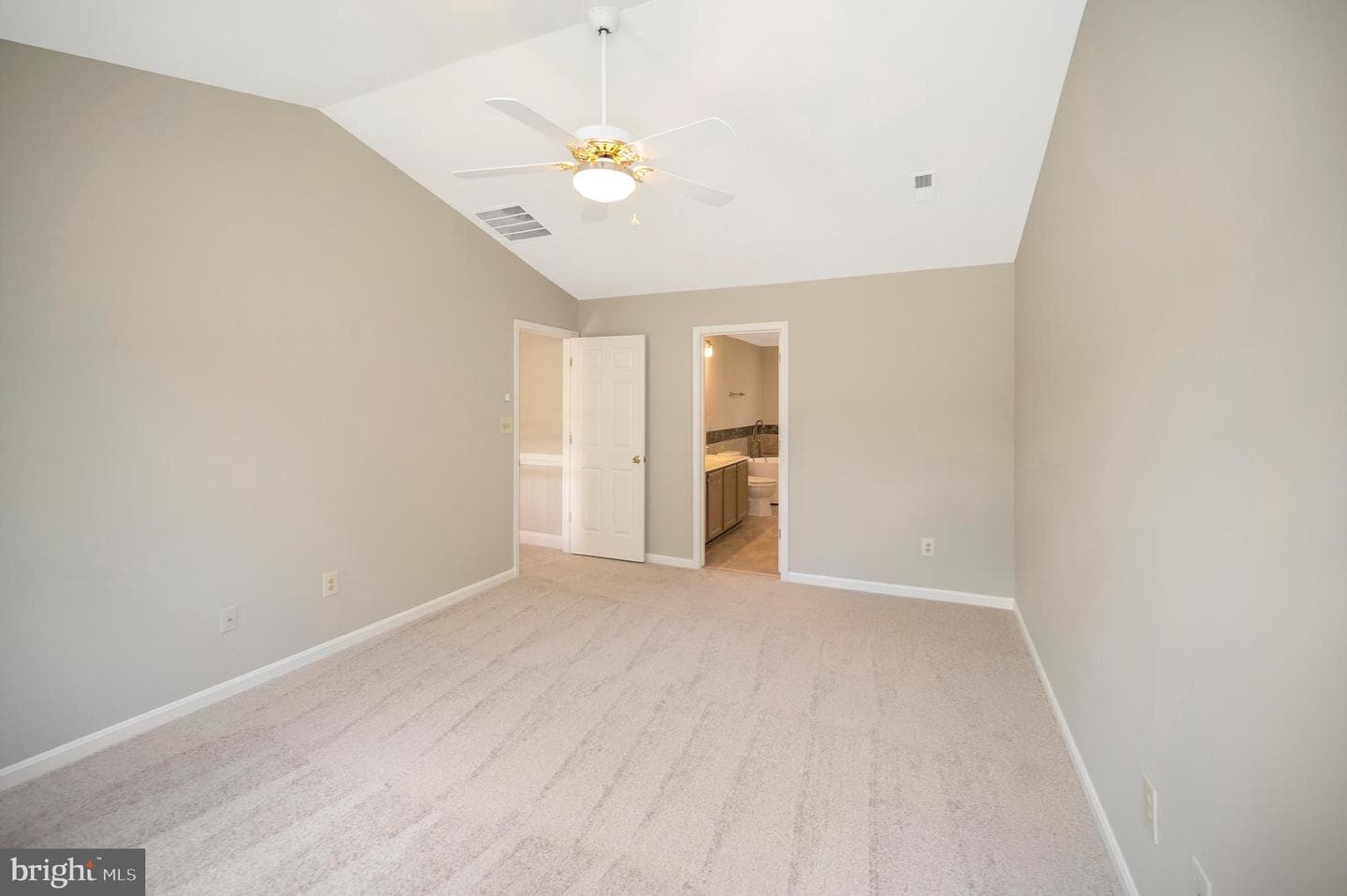 4310 Essex Court photo 48