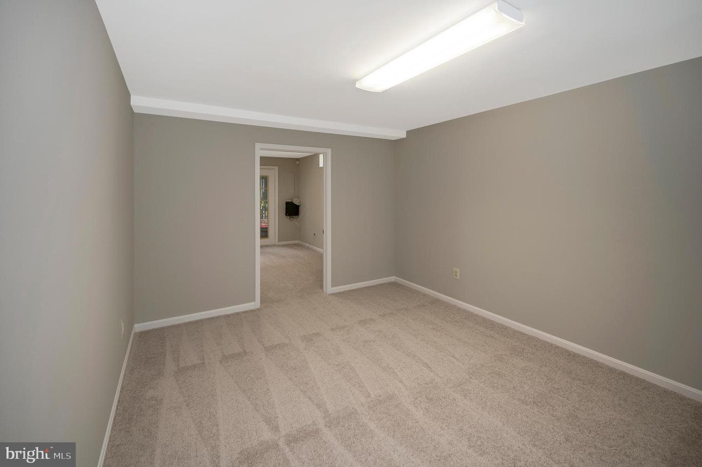 4310 Essex Court photo 62