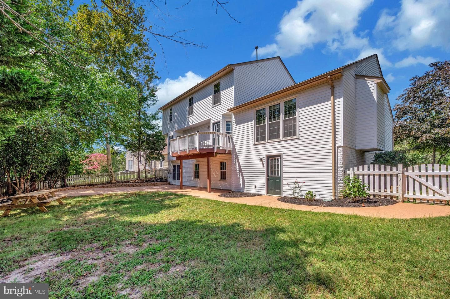 4310 Essex Court photo 69