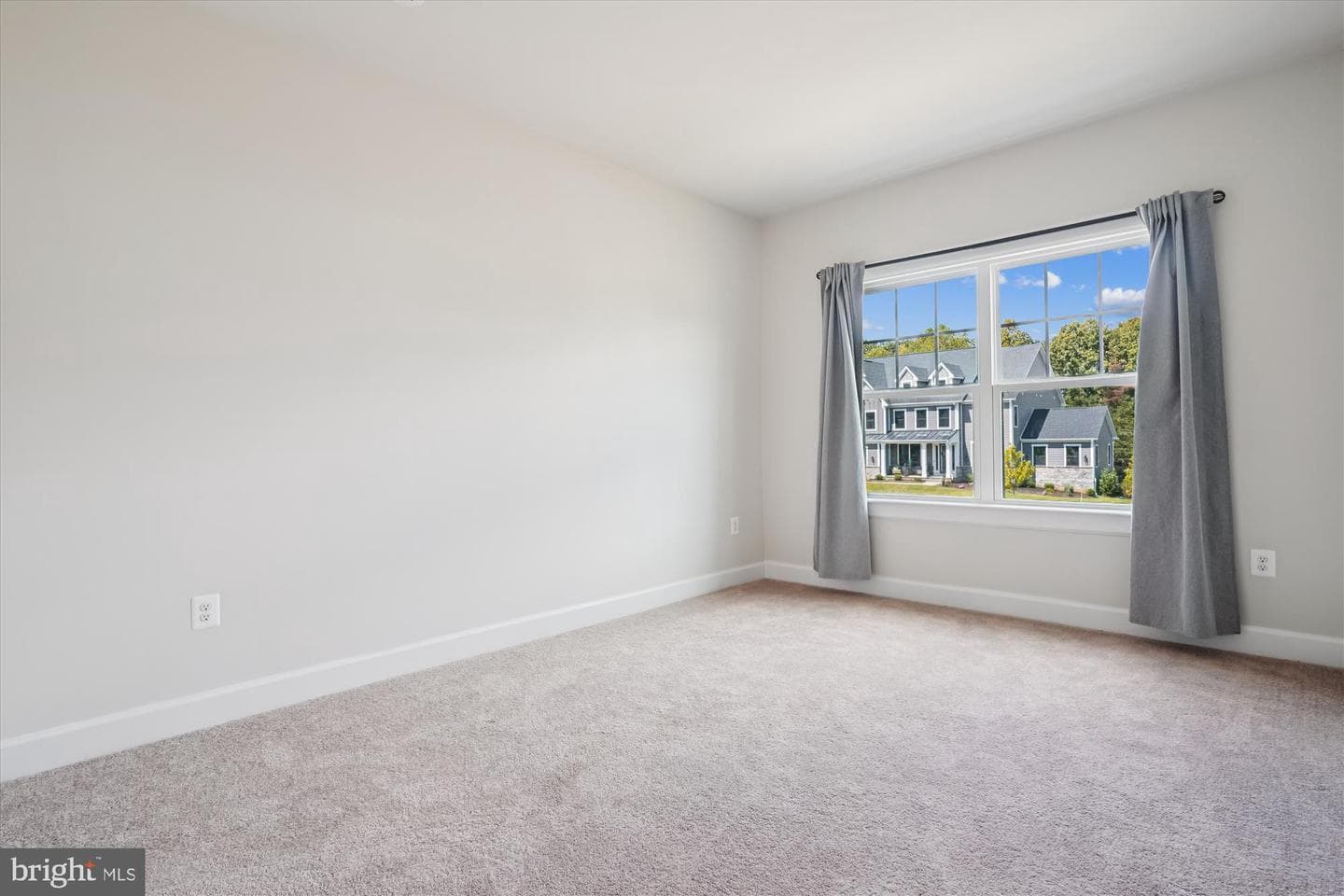11903 Beamer Drive photo 32