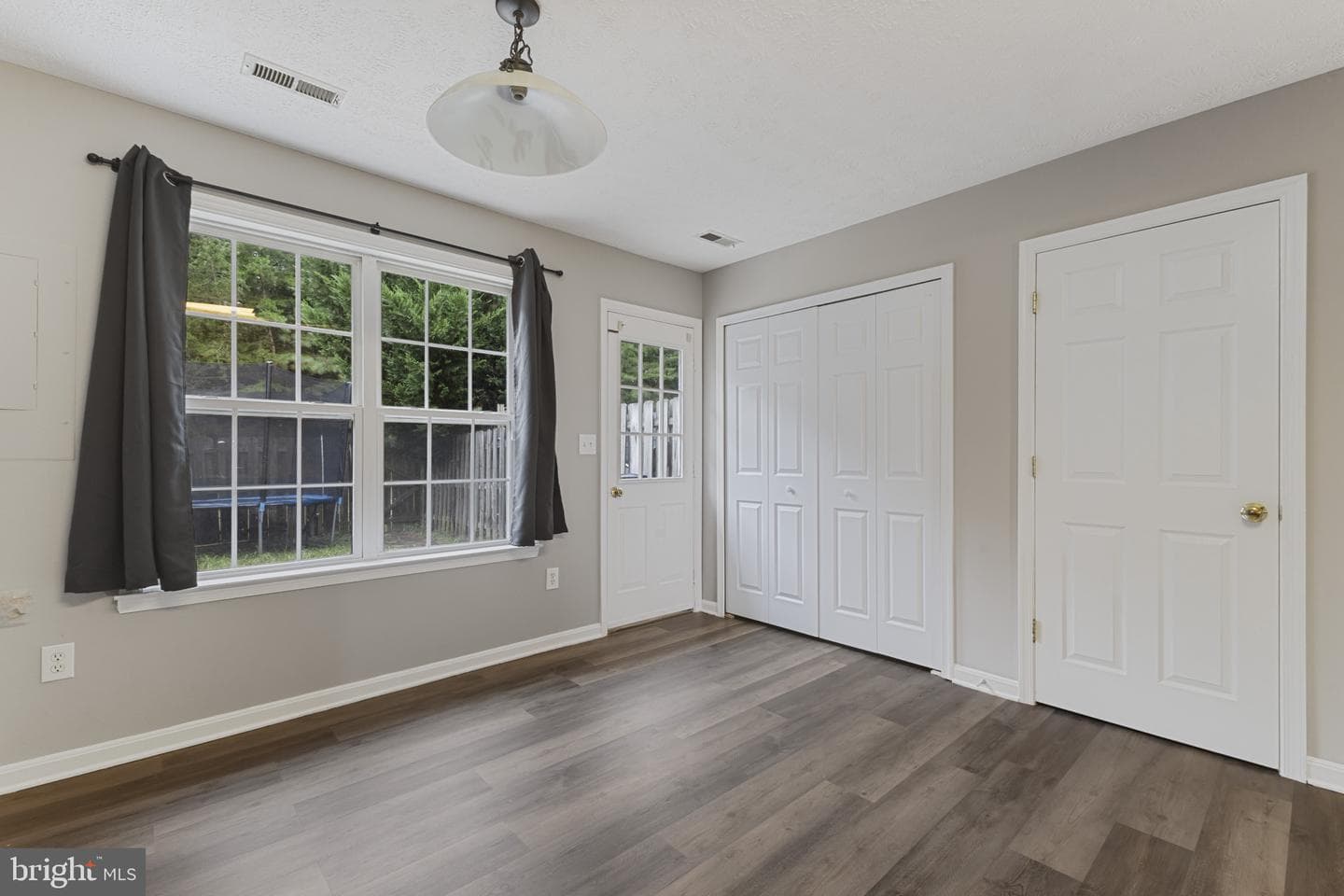 9738 W Midland Way photo 13