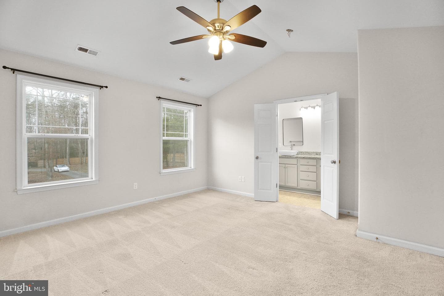 7716 Pilgrim Lane photo 25