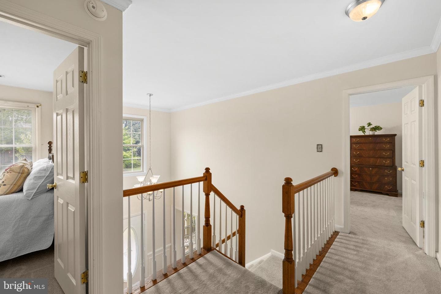 6100 Thayer Street photo 15
