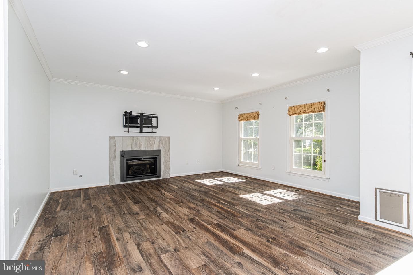 6407 Prospect Street photo 4