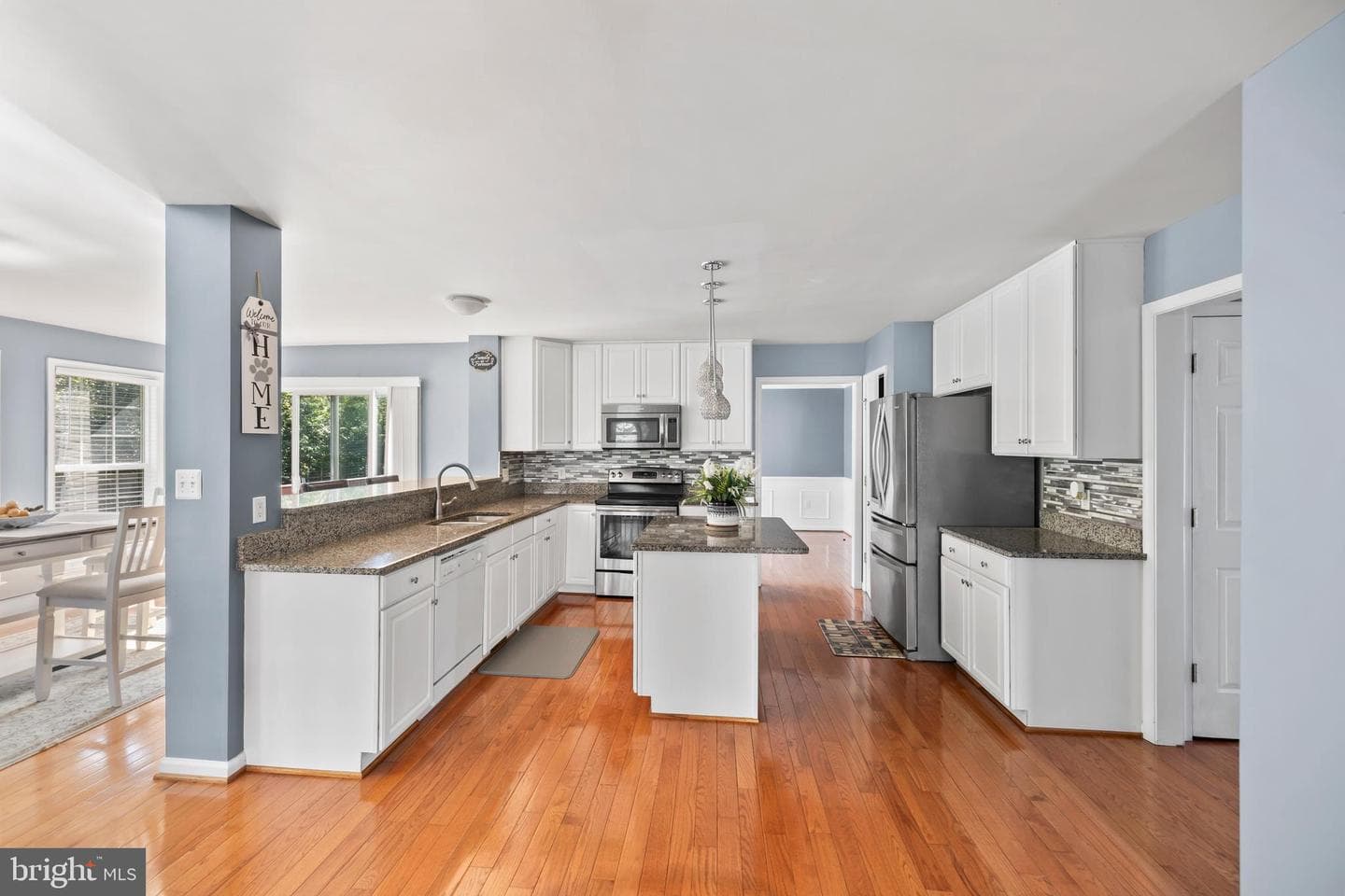 3622 Carolina Court photo 11