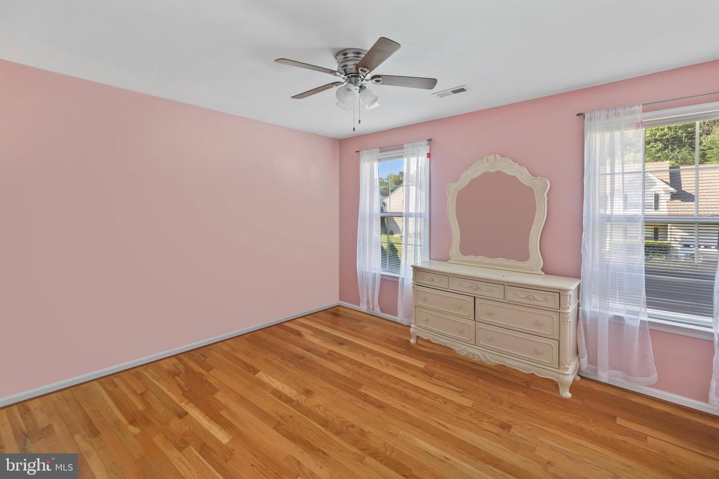 3622 Carolina Court photo 27