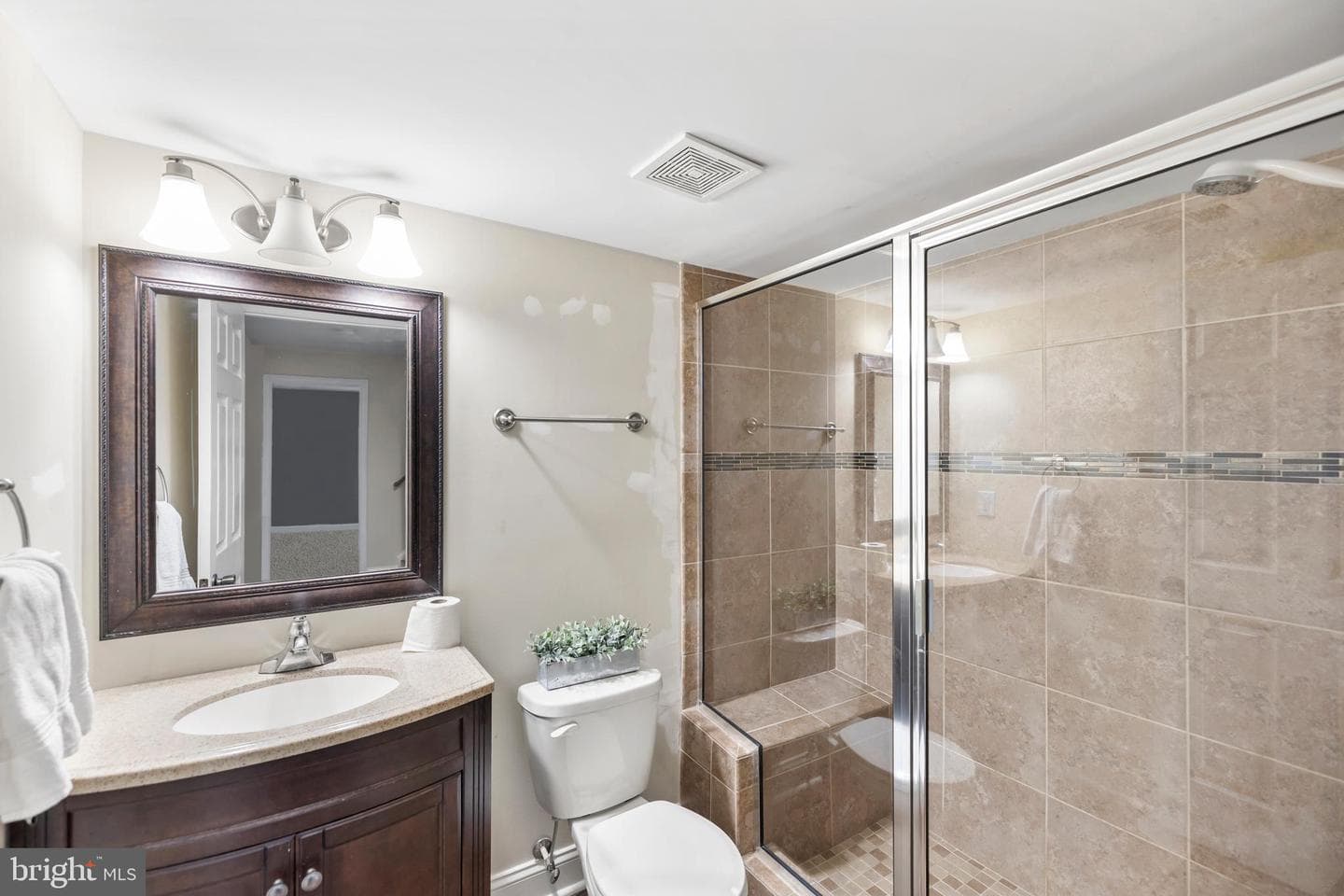 3622 Carolina Court photo 40