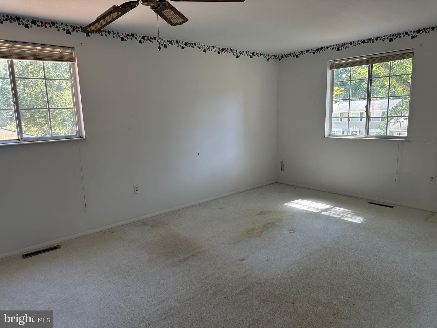 5061 Gallager Drive photo 19