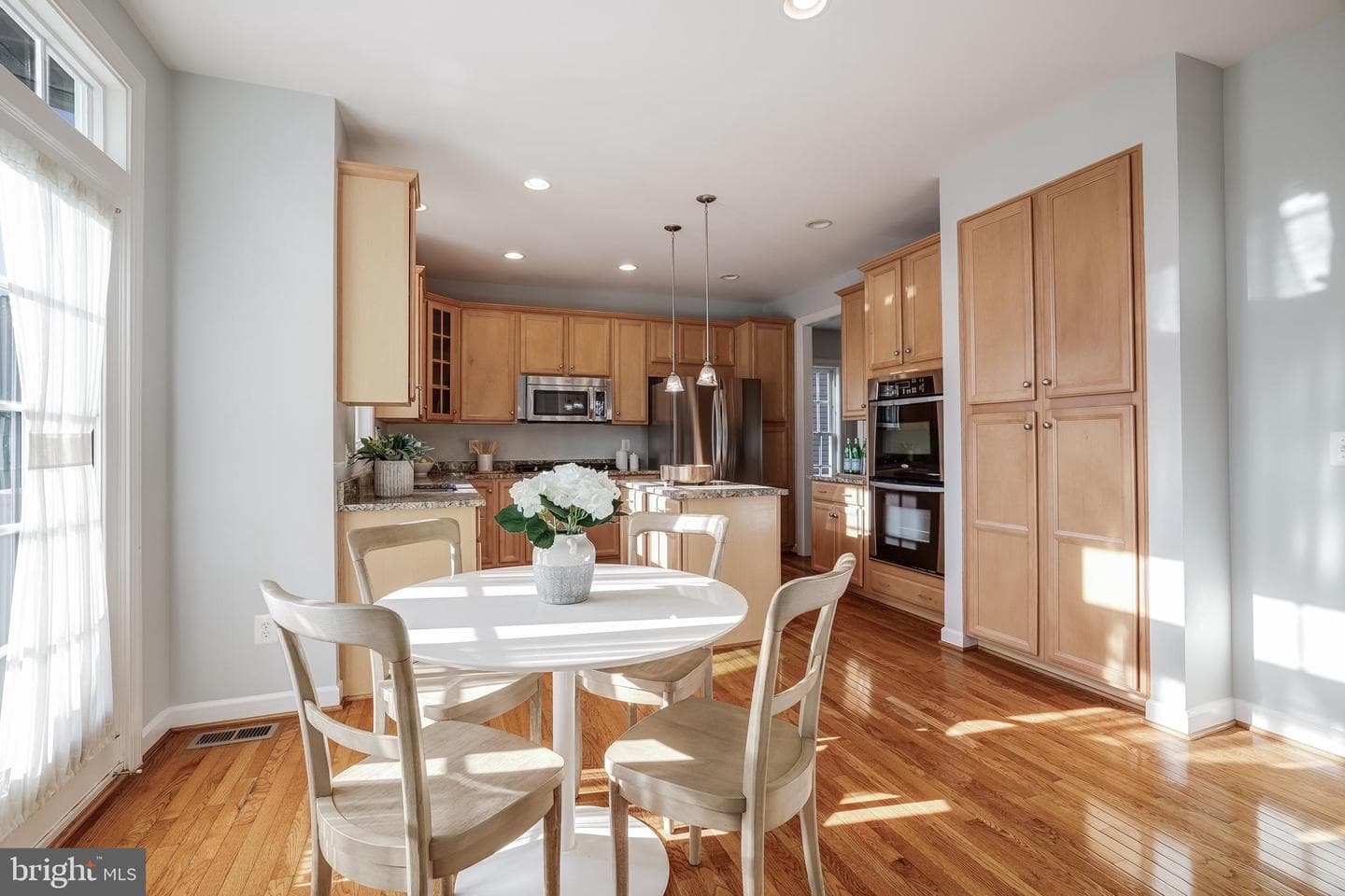 9343 Birch Cliff Drive photo 24