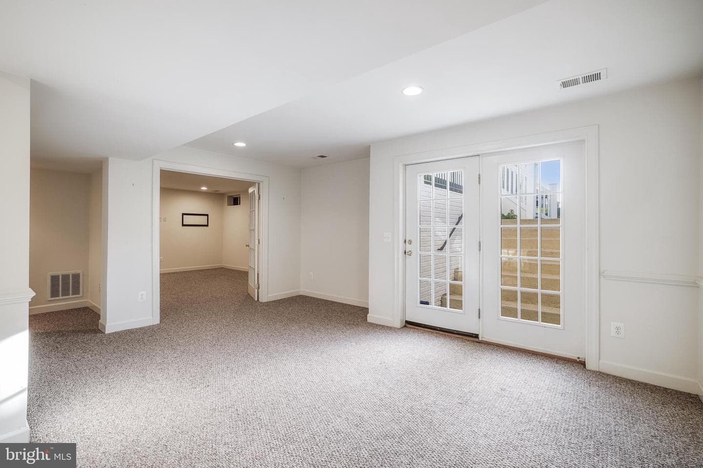 9343 Birch Cliff Drive photo 55