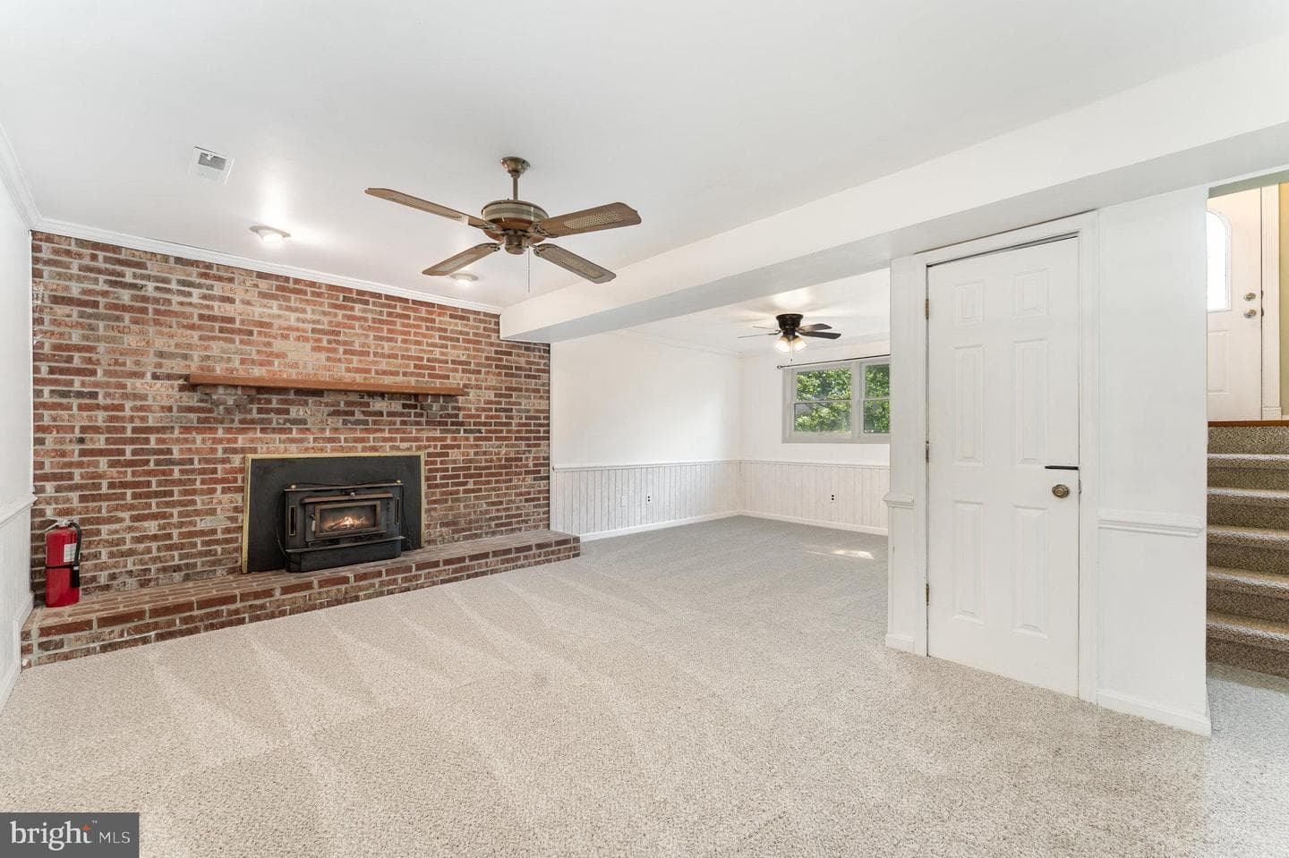 5813 Queens Mill Circle photo 16