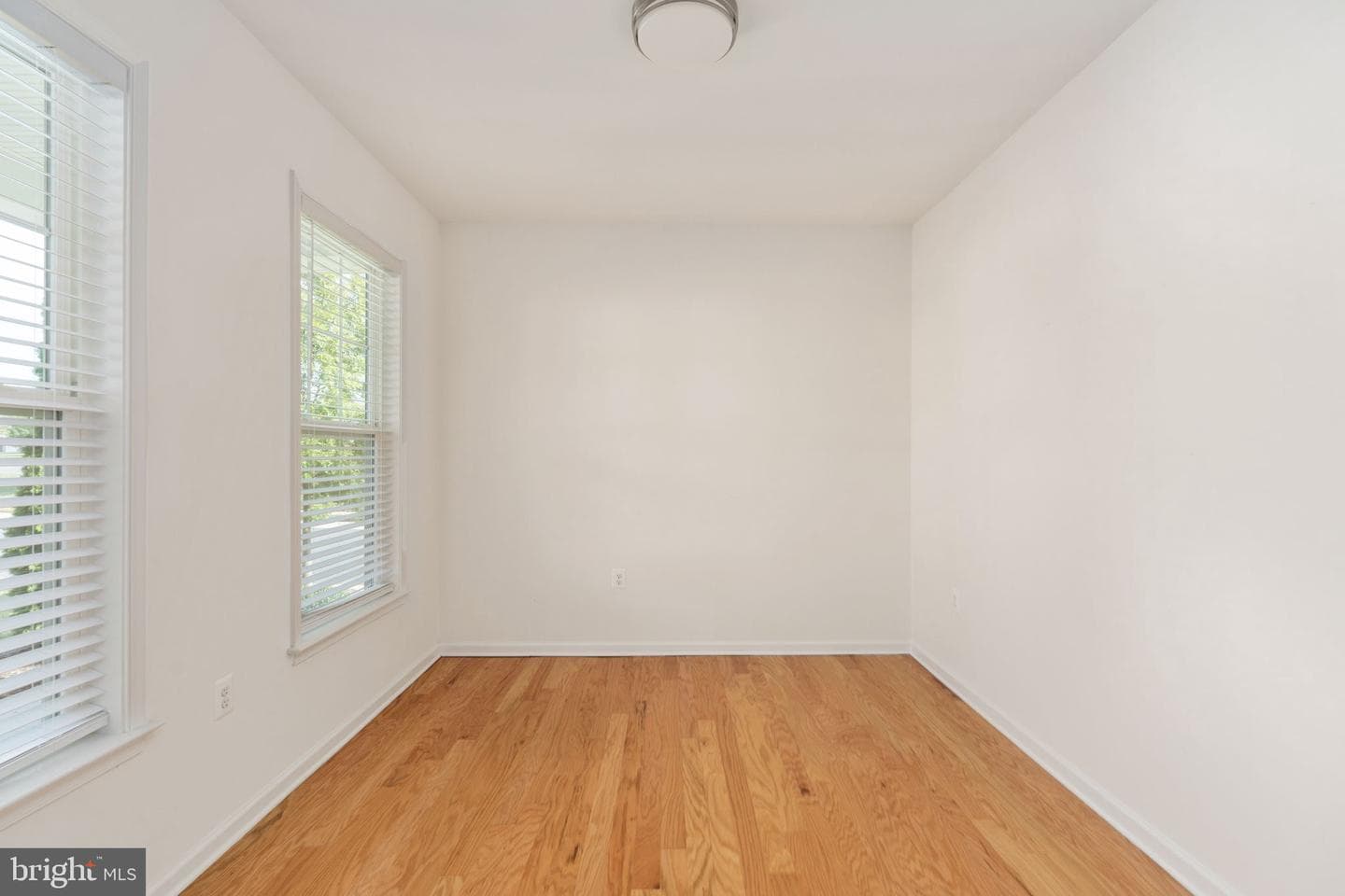 12211 Glen Oaks Drive photo 10