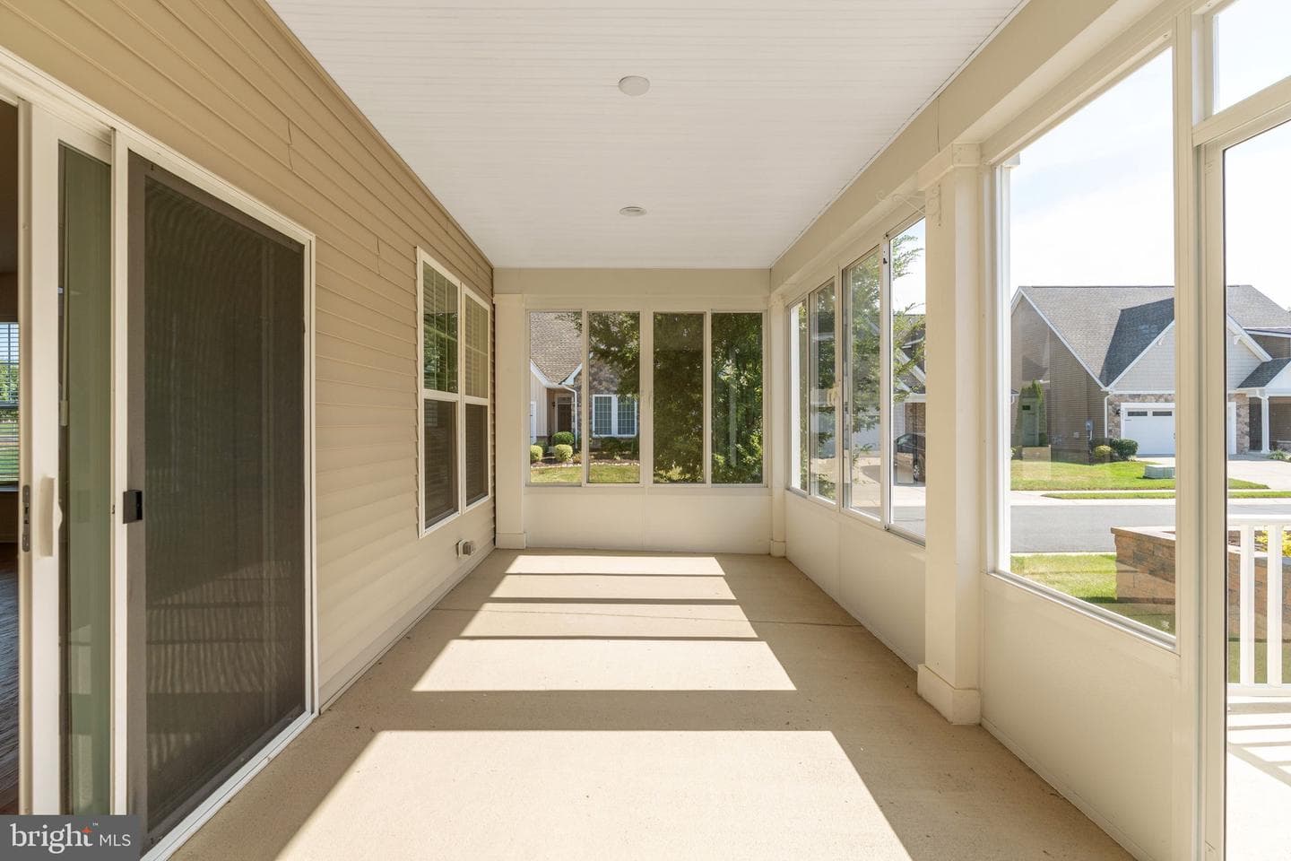 12211 Glen Oaks Drive photo 4