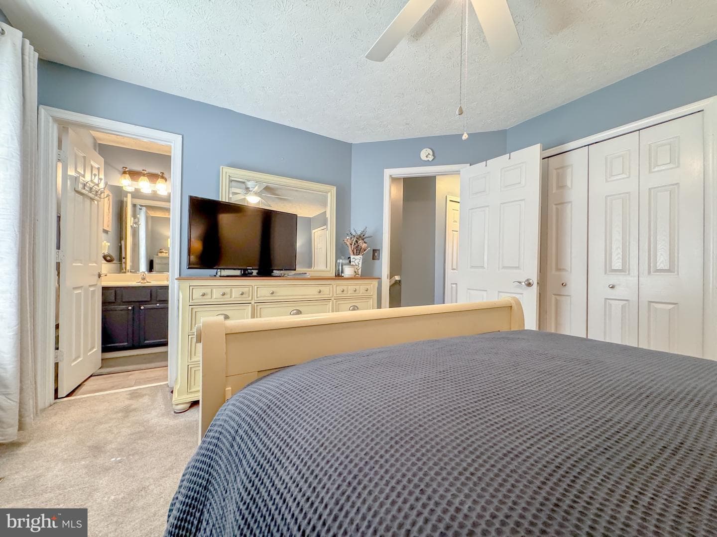 9728 W Midland Way photo 11