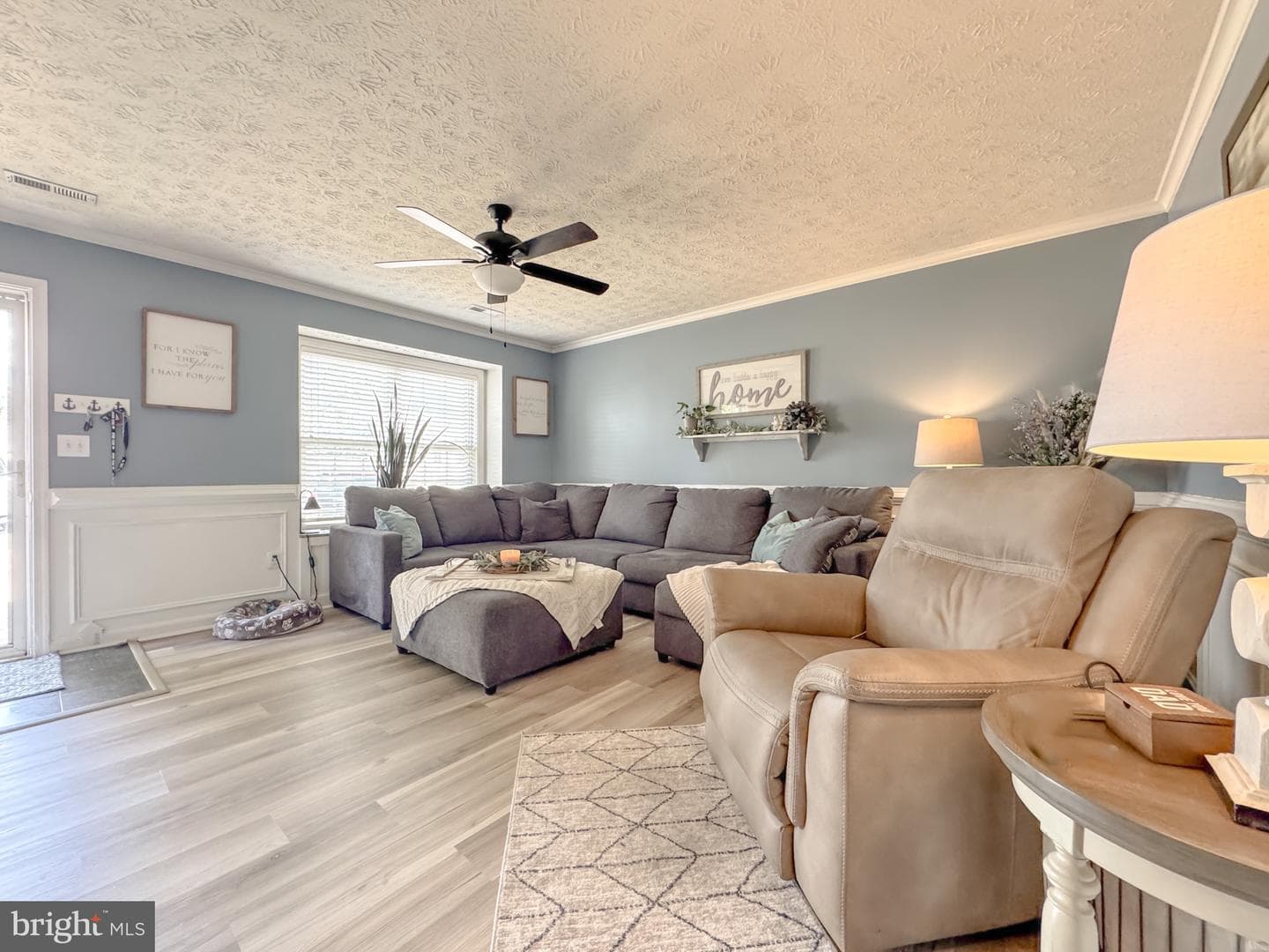 9728 W Midland Way photo 3