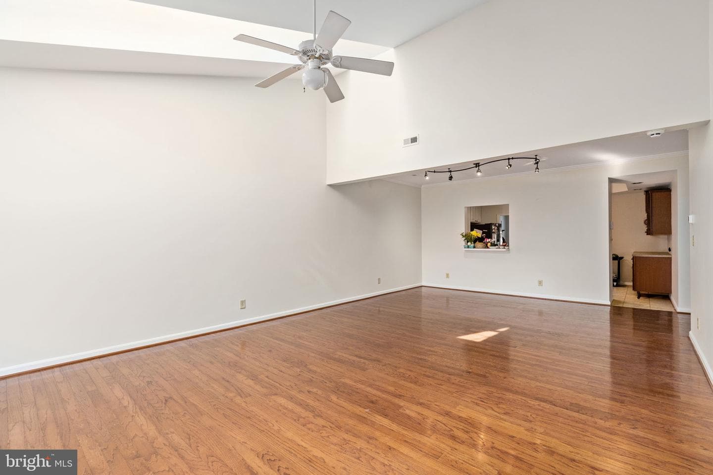 11302 Patrick Henry Lane photo 10